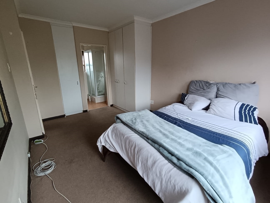 3 Bedroom Property for Sale in Parklands Western Cape